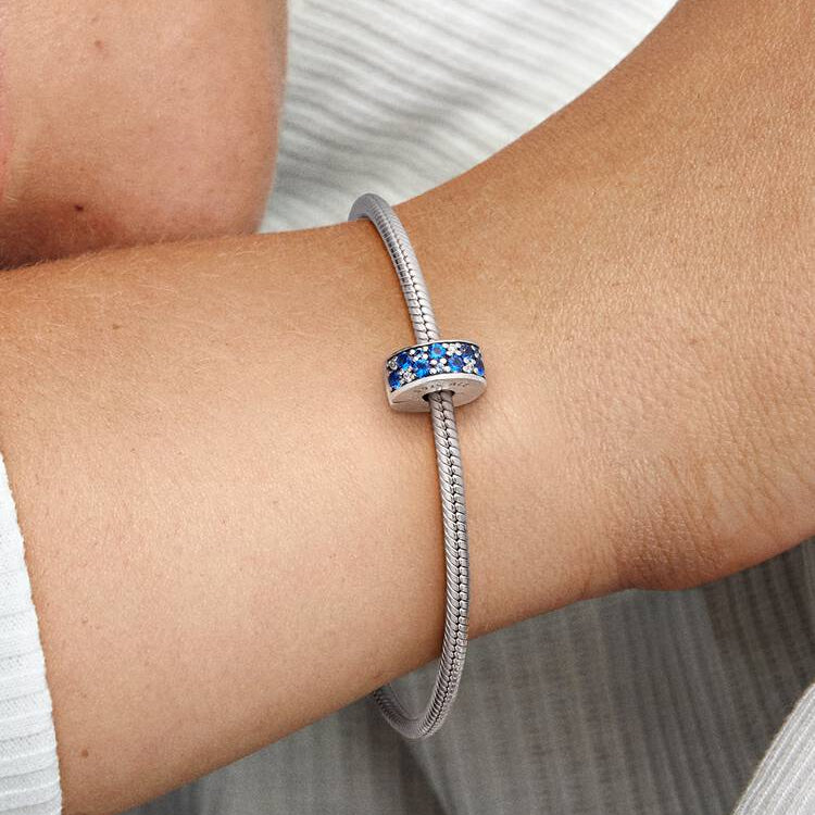 Pandora Pavé klemmecharm, blå