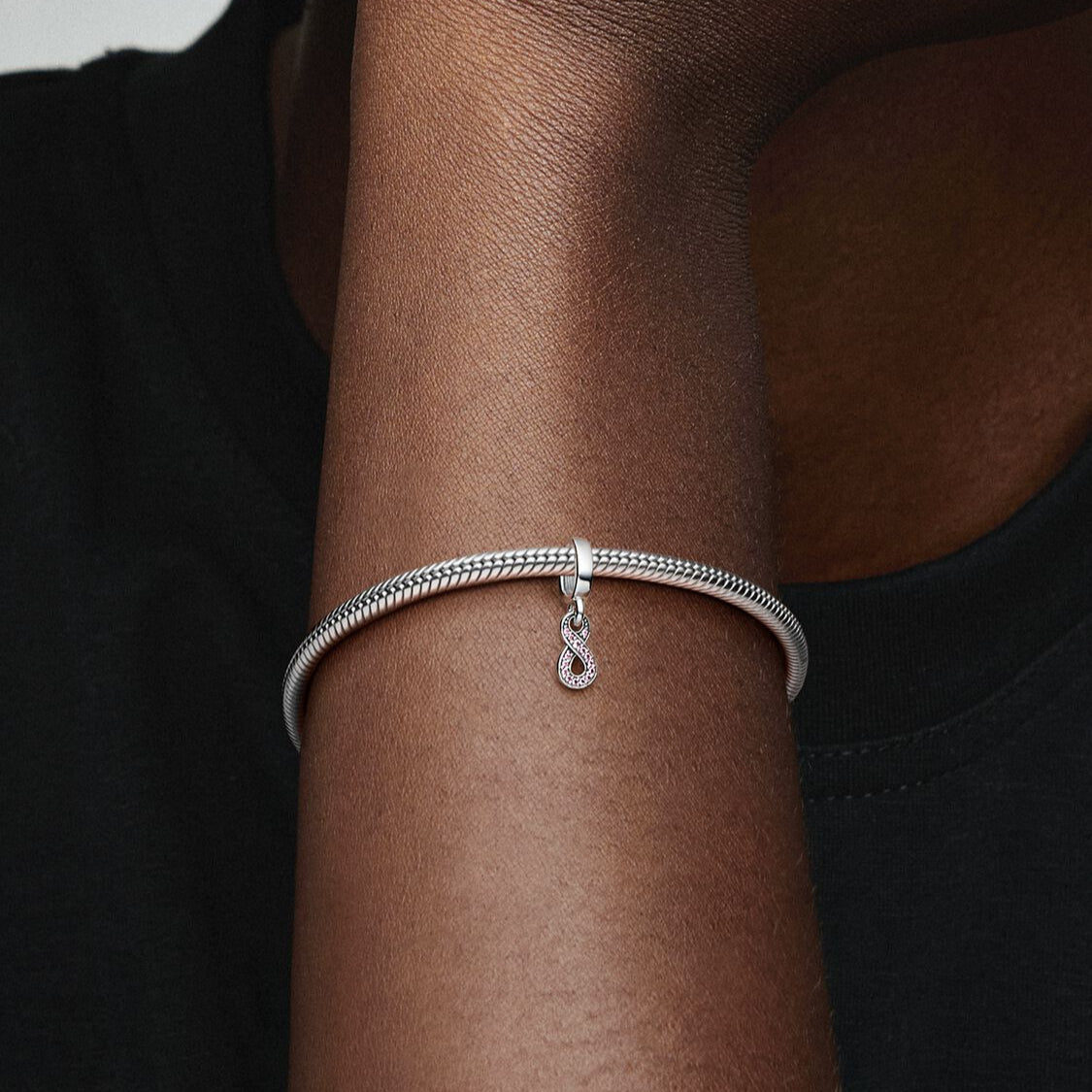 Pandora evighetstegn hengende charm