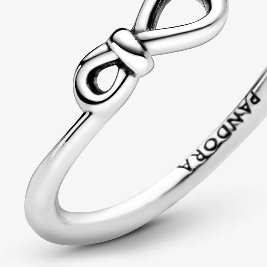 Pandora «Evighetsknute» ring