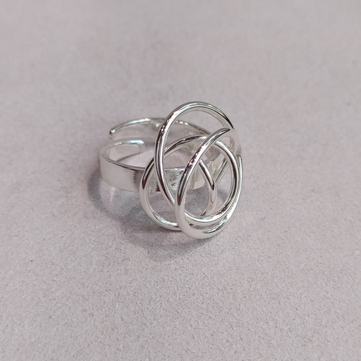Saltstraumen-smykke: Ring, justerbar