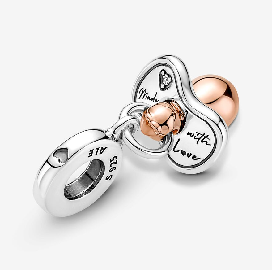 Pandora smokk charm