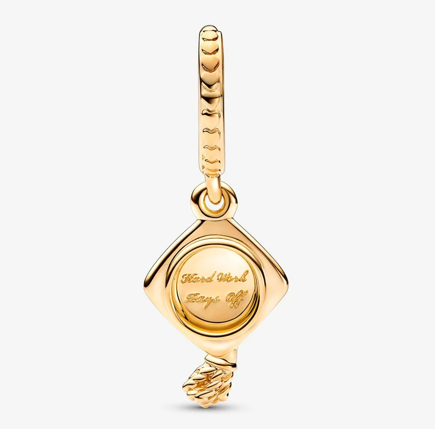 Pandora studentlue charm