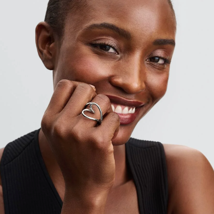 Pandora Essence organisk formet hjertering