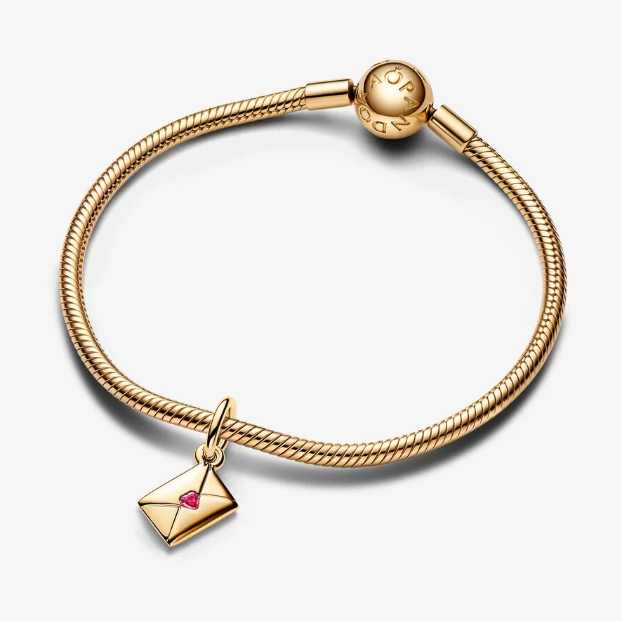 Pandora kjærlighetsbrev charm