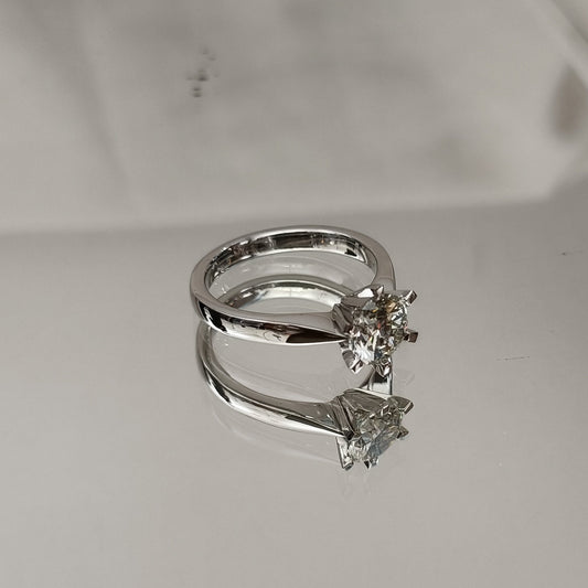 Eksklusiv! Enstens diamantring 1.60ct K VVS2