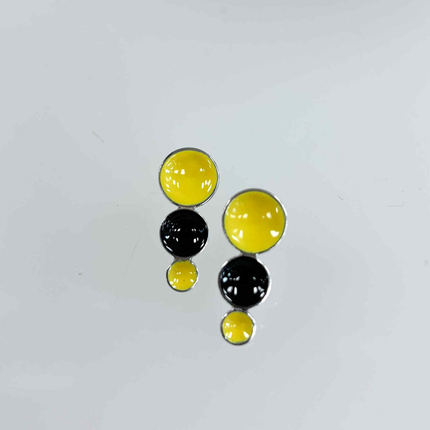 Embla "Glimt" ørepynt med tre bobler