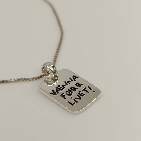 Vænna førr livet: Anheng med kjede