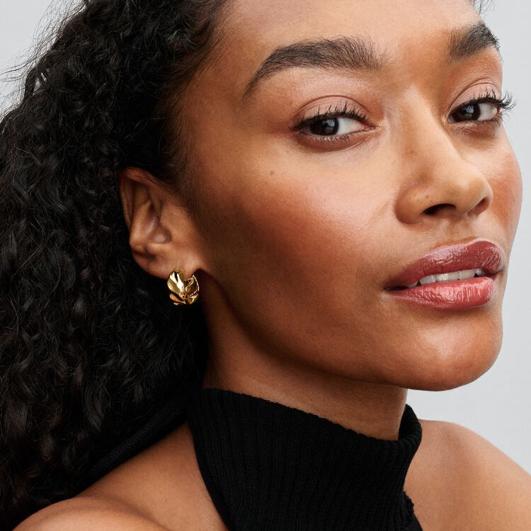 Pandora Essence hoop øreringer med bølger