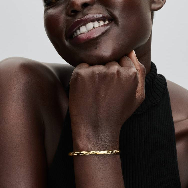 Pandora Vridd åpen bangle
