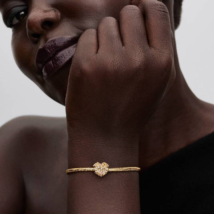 Pandora Funklende hjerte charm