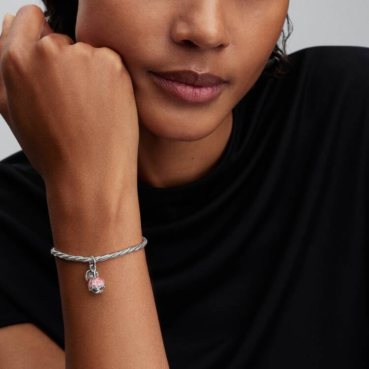 Pandora Tofarget utsprunget blomst hengende charm