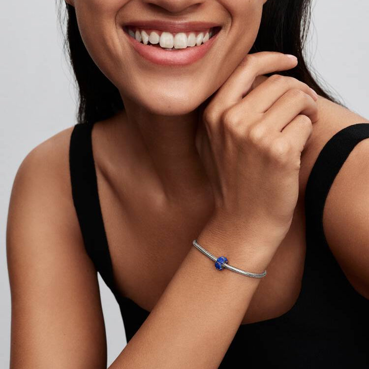 Pandora Livbøye charm, blå