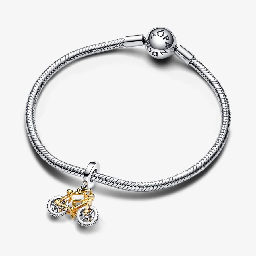 Pandora tofarget sykkel charm