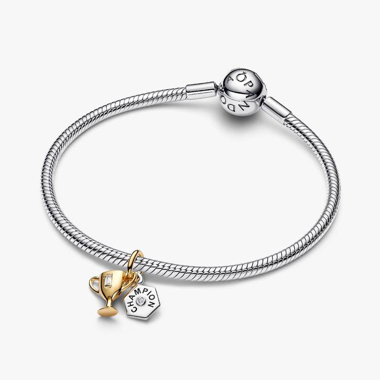 Pandora Trofe hengende charm