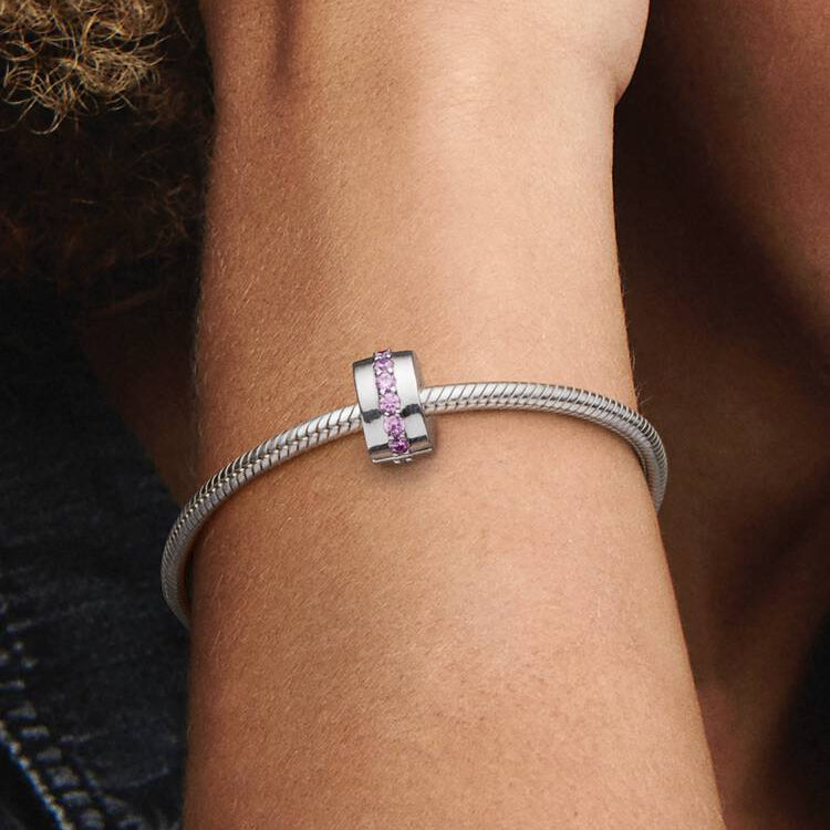 Pandora Funklende rad klemmecharm, rosa