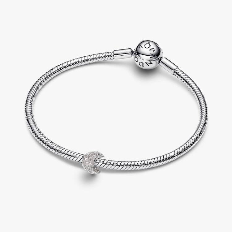 Pandora Strukturert måne minicharm