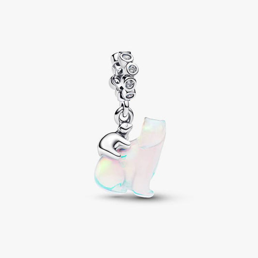 Pandora Isbjørnmor og unge charm