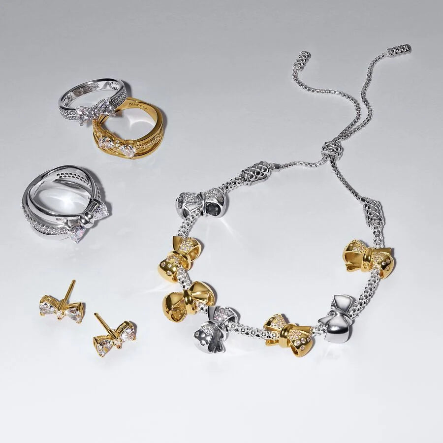 Pandora sløyfe charm