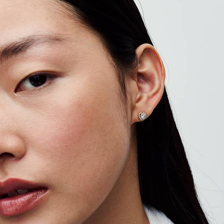 Pandora Funklende hevet hjerte ørepynt