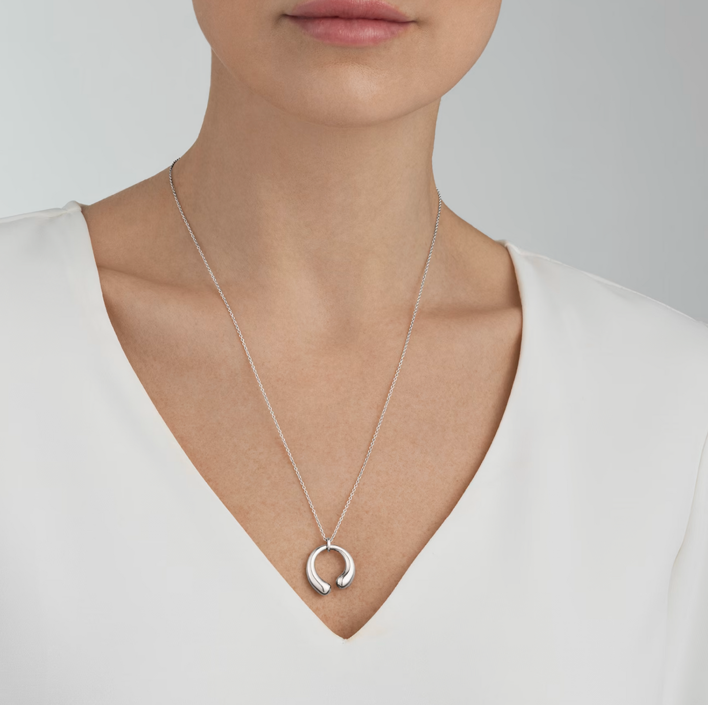 Georg Jensen Mercy halssmykke, medium