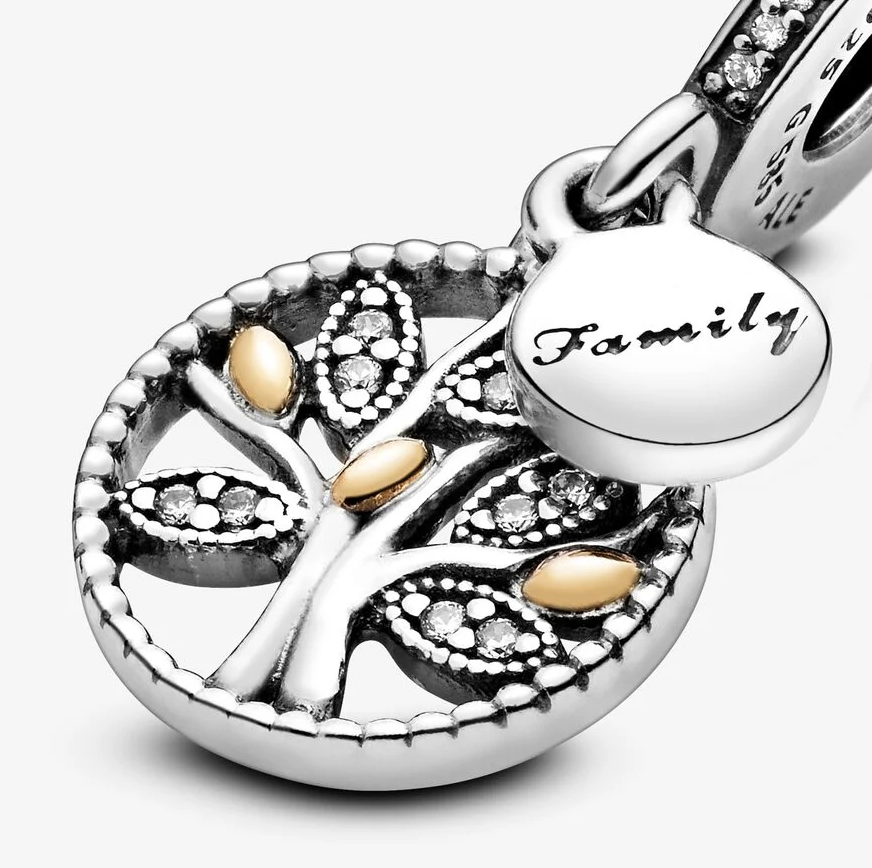 Pandora familietre charm