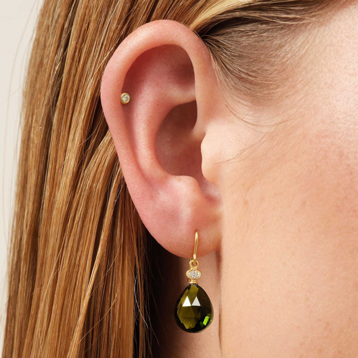 Julie Sandlau "Ofelia" ørepynt, Olive Green Crystal